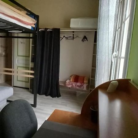 Chambre Familiale Dans Maison Au Calme Segonzac  外观 照片