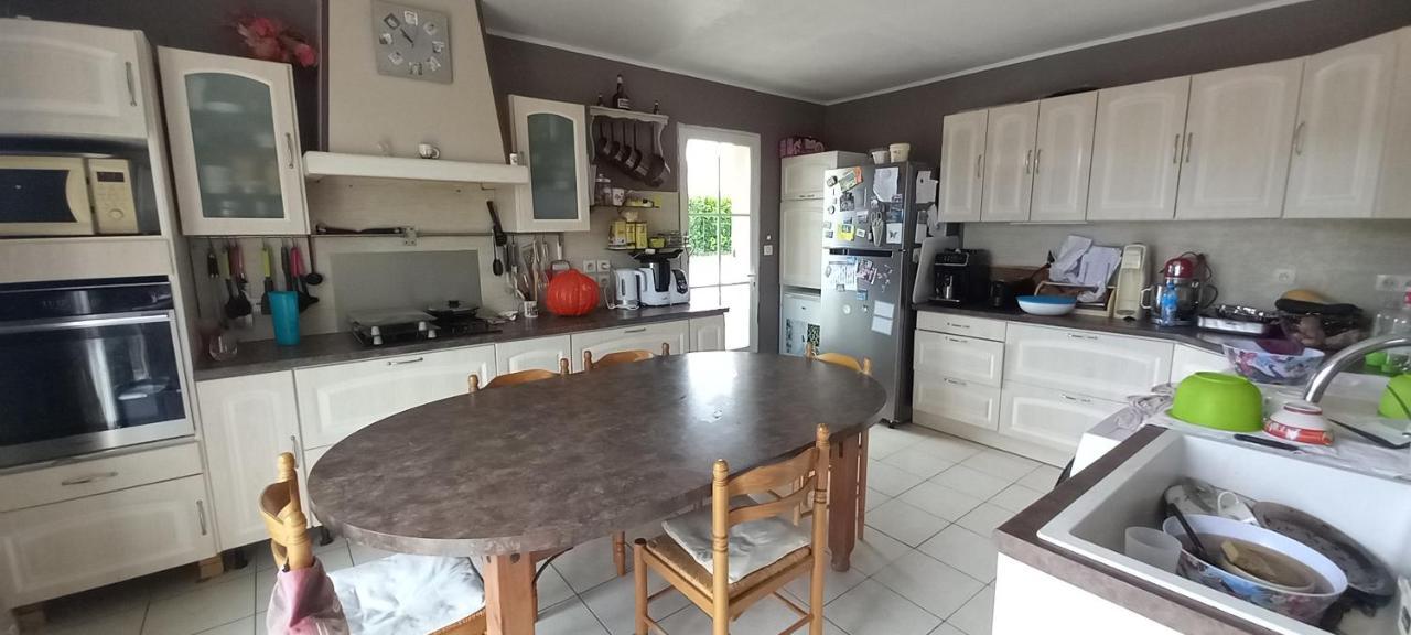 Chambre Familiale Dans Maison Au Calme Segonzac  外观 照片